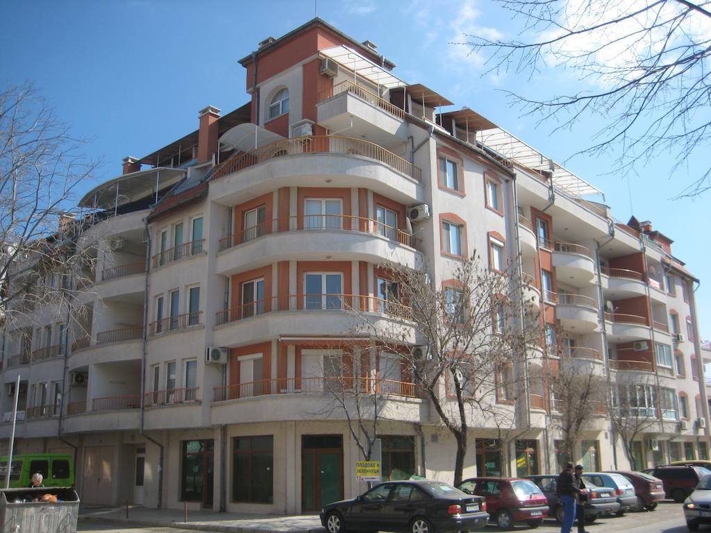 Tashevi Apartments Pomorie Kültér fotó