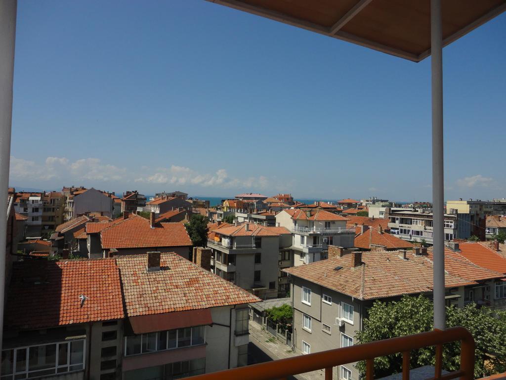 Tashevi Apartments Pomorie Kültér fotó